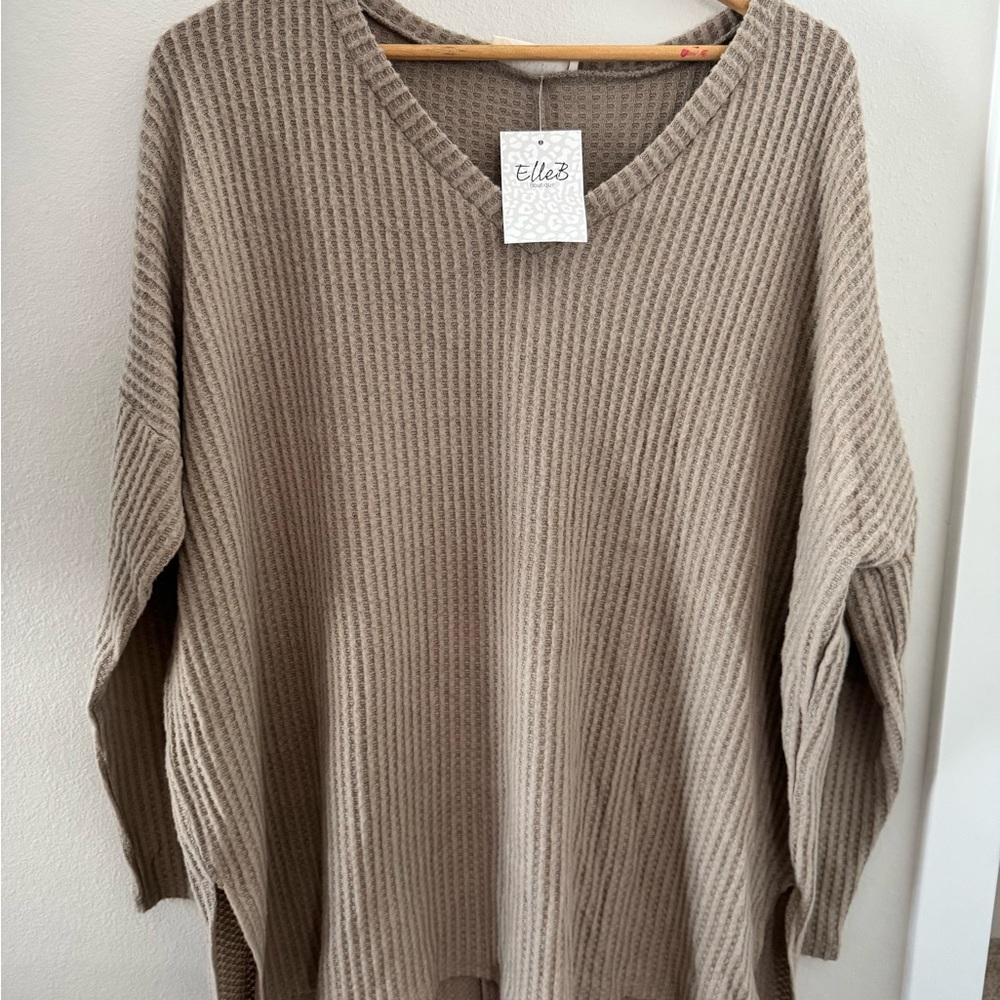 Zenana Outfitters Taupe V-Neck Sweater